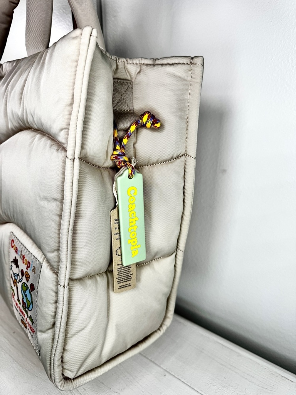 NWT Coach Coachtopia Puffy Tote Cloud CQ057 Quilted Luxury Minimalist Bag - Picture 4 of 16